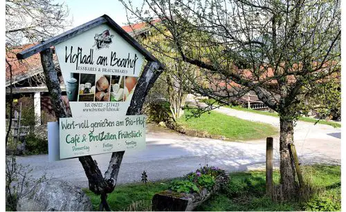 Hofladen Boarhof - Brotzeit Leben Bad Wiessee - Holz