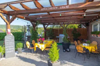 Weingut Beth in Kroev Terrasse