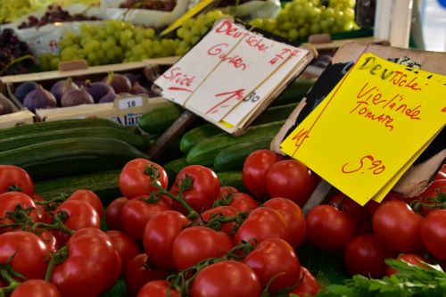 Fellbacher Wochenmarkt in Schmiden Fellbach-Schmiden